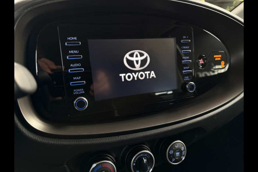 Toyota Aygo X 1.0 VVT-i MT Play Camera 5 jaar garantie tot 28-3-2028