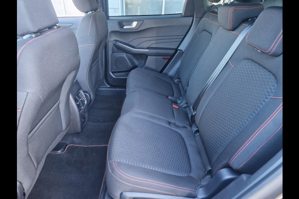 Ford Kuga 2.5 PHEV ST-Line | Winter Pack | Wegklapbare trekhaak | NL Auto | Nieuwprijs €47750 / €10000 voordeel !