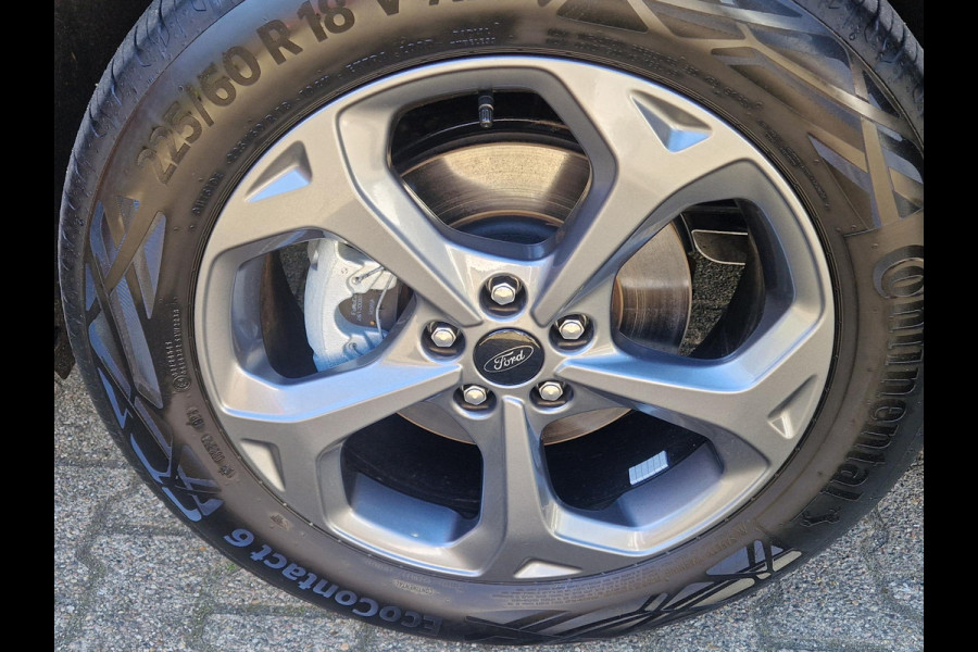 Ford Kuga 2.5 PHEV ST-Line | Winter Pack | Wegklapbare trekhaak | NL Auto | Nieuwprijs €47750 / €10000 voordeel !