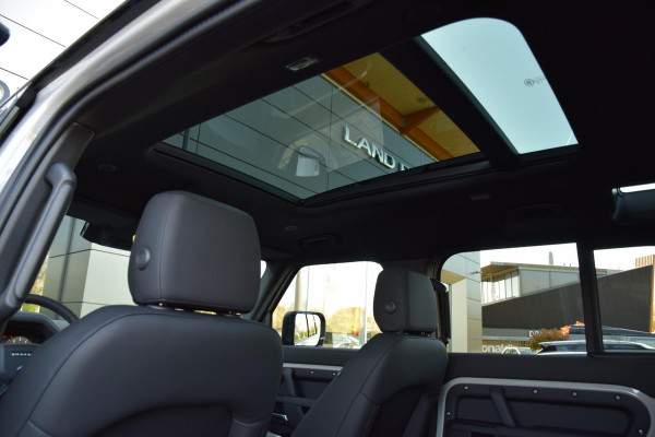 Land Rover Defender P300e 110 Dynamic SE Edition | Borasco Grey | Pano | Trekhaak