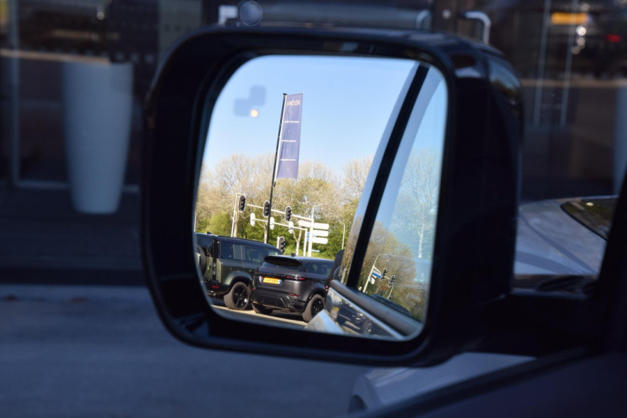 Land Rover Defender P300e 110 Dynamic SE Edition | Borasco Grey | Pano | Trekhaak