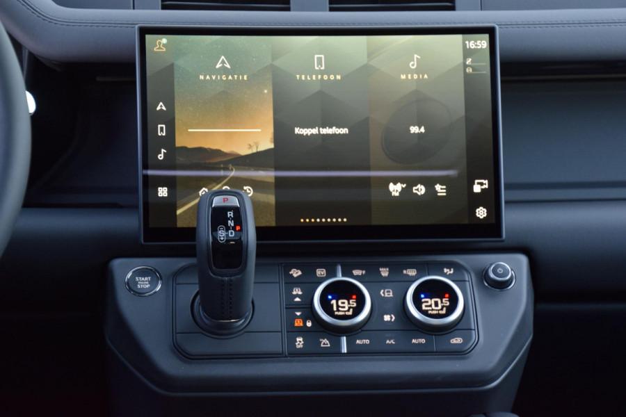 Land Rover Defender P300e 110 Dynamic SE Edition | Borasco Grey | Pano | Trekhaak