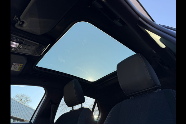 Opel Corsa 1.2 Turbo Elegance - Navi - Climate - Panodak - Parkeerhulp - Cruise