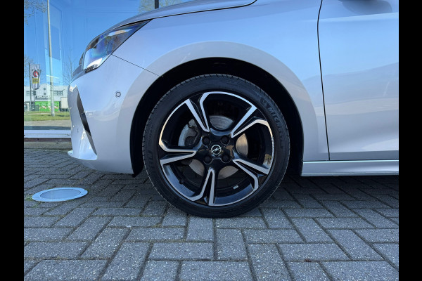 Opel Corsa 1.2 Turbo Elegance - Navi - Climate - Panodak - Parkeerhulp - Cruise