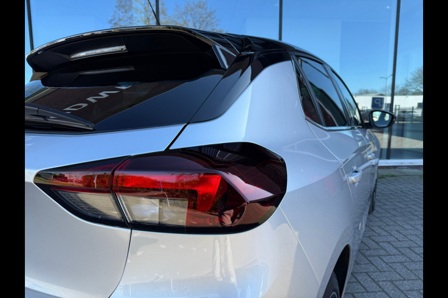 Opel Corsa 1.2 Turbo Elegance - Navi - Climate - Panodak - Parkeerhulp - Cruise