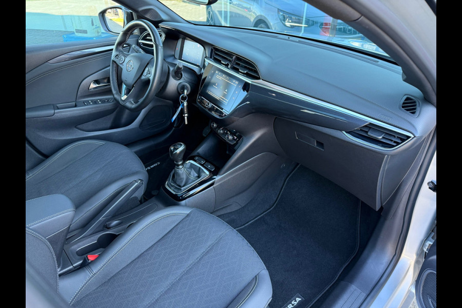 Opel Corsa 1.2 Turbo Elegance - Navi - Climate - Panodak - Parkeerhulp - Cruise