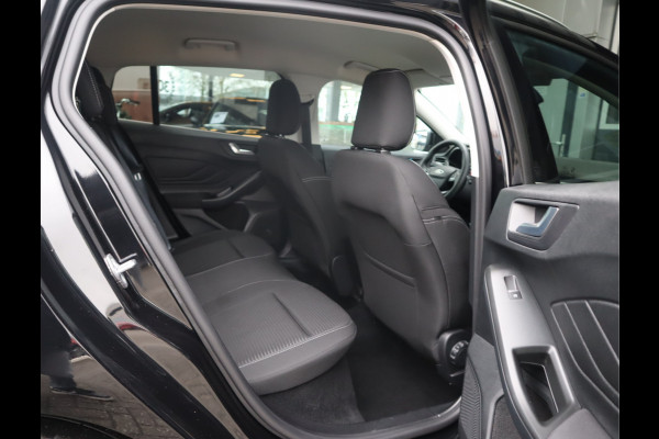 Ford FOCUS Wagon 1.0 EcoBoost Hybrid Titanium Style Adaptive CC / Trekhaak