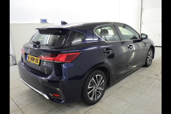 Lexus CT 200h Ultimate Edition