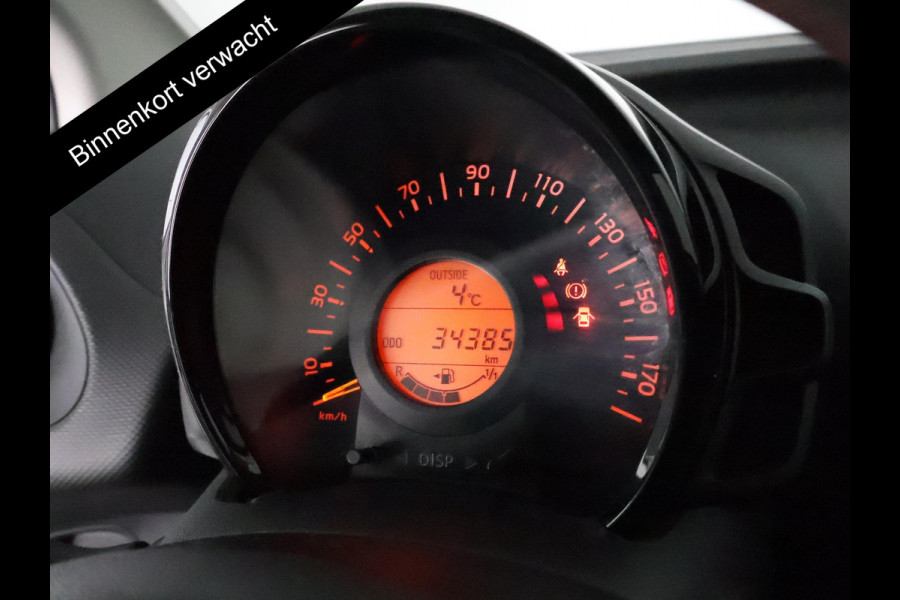 Toyota Aygo 1.0 VVT-i X-Fun Bi-Tone | 1e eigenaar | Airco | Bluetooth | Privacy Glass |