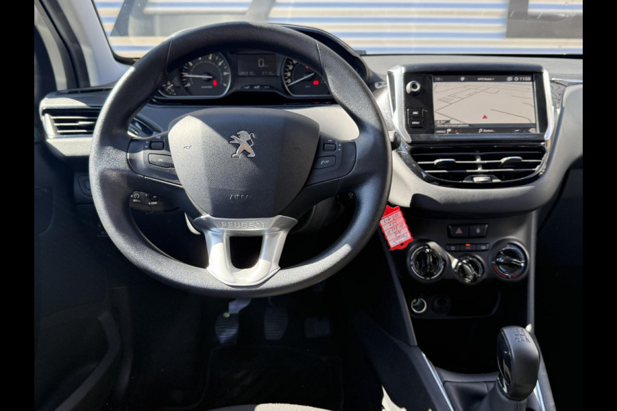 Peugeot 208 1.2 PureTech Blue Lion Navi|Carplay|Airco|D-riem v.v. in 2024|Cruise|PDC|CarplayN.A.P|Nieuwe APK bij Aflevering