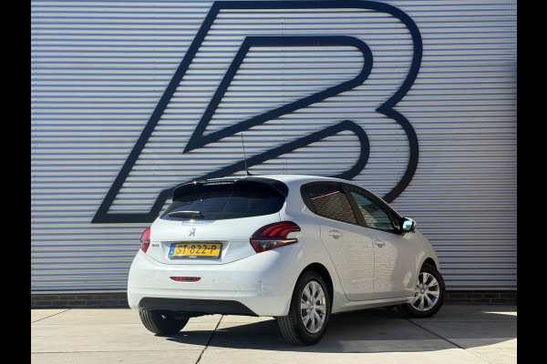 Peugeot 208 1.2 PureTech Blue Lion Navi|Carplay|Airco|D-riem v.v. in 2024|Cruise|PDC|CarplayN.A.P|Nieuwe APK bij Aflevering