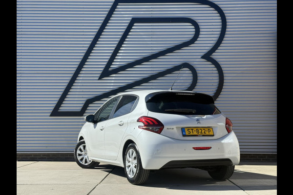 Peugeot 208 1.2 PureTech Blue Lion Navi|Carplay|Airco|D-riem v.v. in 2024|Cruise|PDC|CarplayN.A.P|Nieuwe APK bij Aflevering