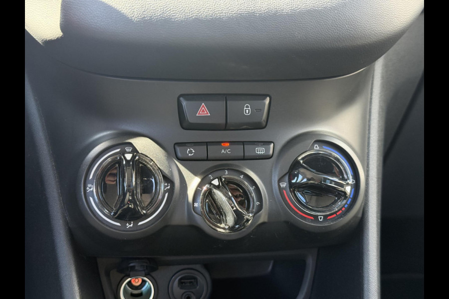 Peugeot 208 1.2 PureTech Blue Lion Navi|Carplay|Airco|D-riem v.v. in 2024|Cruise|PDC|CarplayN.A.P|Nieuwe APK bij Aflevering