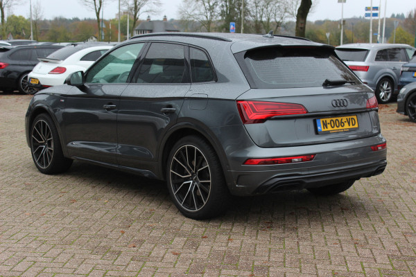 Audi Q5 50 TFSI e S edition NL Auto! / SoH 94,4% / 360Camera / Half leder / 20'' / Adapt.cruise / BTW Auto