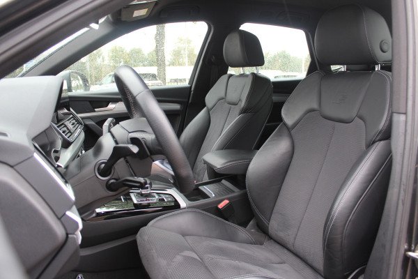 Audi Q5 50 TFSI e S edition NL Auto! / SoH 94,4% / 360Camera / Half leder / 20'' / Adapt.cruise / BTW Auto