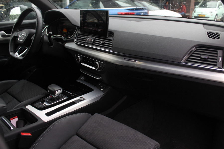 Audi Q5 50 TFSI e S edition NL Auto! / SoH 94,4% / 360Camera / Half leder / 20'' / Adapt.cruise / BTW Auto
