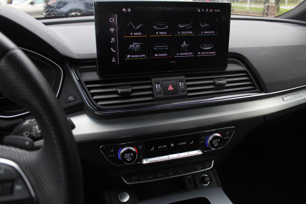 Audi Q5 50 TFSI e S edition NL Auto! / SoH 94,4% / 360Camera / Half leder / 20'' / Adapt.cruise / BTW Auto
