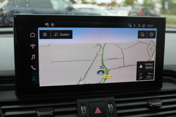 Audi Q5 50 TFSI e S edition NL Auto! / SoH 94,4% / 360Camera / Half leder / 20'' / Adapt.cruise / BTW Auto