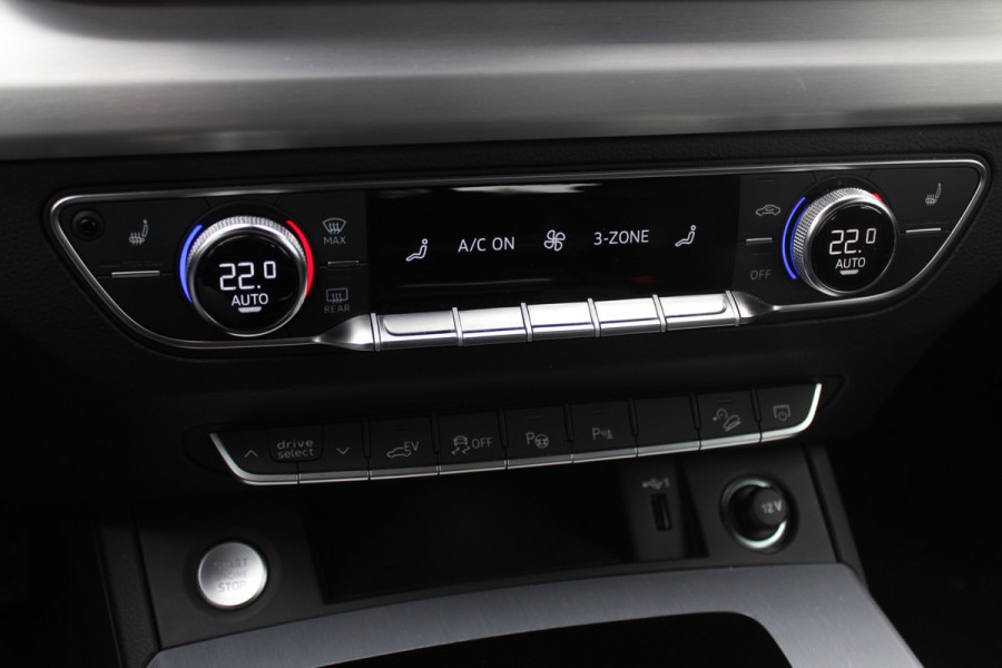 Audi Q5 50 TFSI e S edition NL Auto! / SoH 94,4% / 360Camera / Half leder / 20'' / Adapt.cruise / BTW Auto