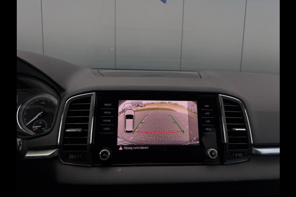 Škoda Karoq 1.5 TSI ACT Style APPLE CARPLAY CAMERA NAVI CLIMATE PDC