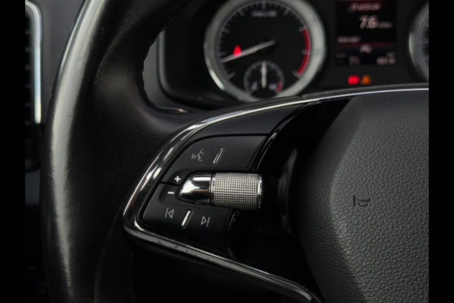 Škoda Karoq 1.5 TSI ACT Style APPLE CARPLAY CAMERA NAVI CLIMATE PDC