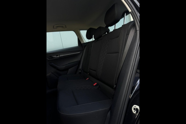 Škoda Karoq 1.5 TSI ACT Style APPLE CARPLAY CAMERA NAVI CLIMATE PDC