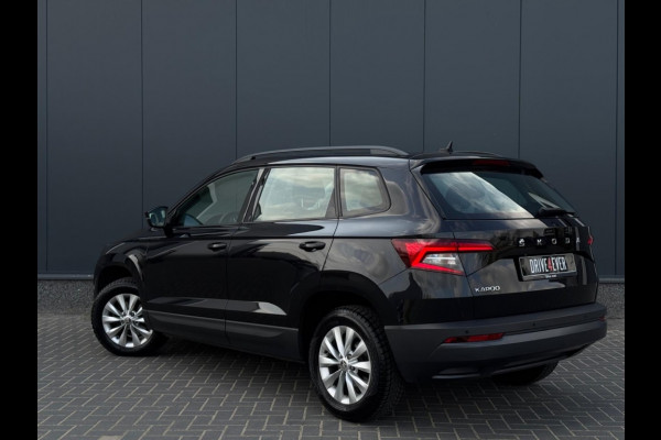 Škoda Karoq 1.5 TSI ACT Style APPLE CARPLAY CAMERA NAVI CLIMATE PDC