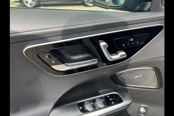 Mercedes-Benz C-Klasse 300 AMG Line VAN: 43.900,- VOOR: 39.877,- UW LENTEVOORDEEL: 4.023,- | MEGA COMPLEET!! | RIJKLAARPIJS incl. 12mnd BOVAG