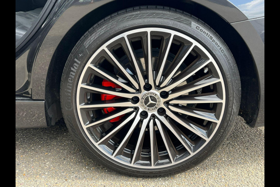 Mercedes-Benz C-Klasse 300 AMG Line VAN: 43.900,- VOOR: 39.877,- UW LENTEVOORDEEL: 4.023,- | MEGA COMPLEET!! | RIJKLAARPIJS incl. 12mnd BOVAG