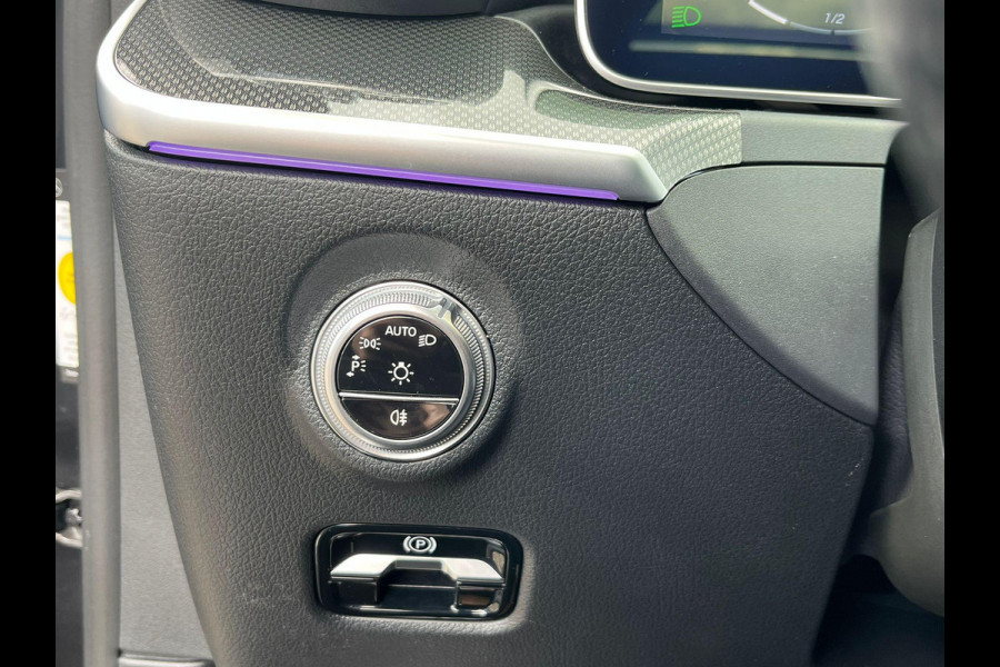 Mercedes-Benz C-Klasse 300 AMG Line VAN: 43.900,- VOOR: 39.877,- UW LENTEVOORDEEL: 4.023,- | MEGA COMPLEET!! | RIJKLAARPIJS incl. 12mnd BOVAG