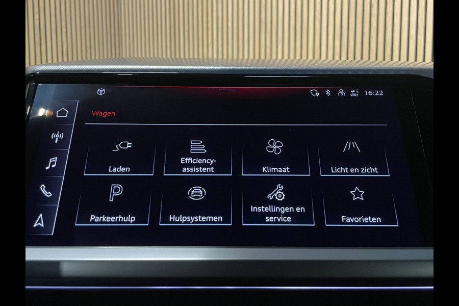 Audi Q4 e-tron 40 Advanced edition 77 kWh|92%SOH|ACC|ELEK.TREKHAAK|APPLE CARPLAY|STOELVERWARMING|NAVI|NL-AUTO|NAP|1e EIG|INCL BTW|