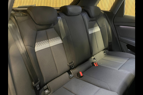 Audi Q4 e-tron 40 Advanced edition 77 kWh|92%SOH|ACC|ELEK.TREKHAAK|APPLE CARPLAY|STOELVERWARMING|NAVI|NL-AUTO|NAP|1e EIG|INCL BTW|