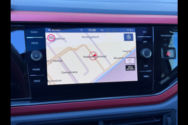 Volkswagen Polo 1.0 TSI Beats Pano/AppleCar/Camera/Virtual