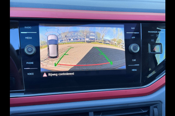 Volkswagen Polo 1.0 TSI Beats Pano/AppleCar/Camera/Virtual