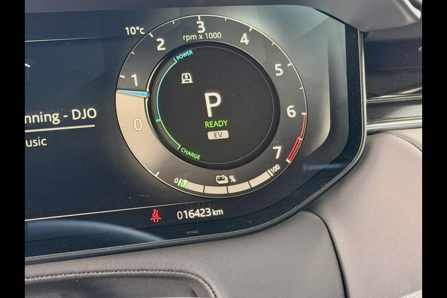 Land Rover Range Rover Sport 3.0 P460e Dynamic SE PHEV 23" URBAN | PANO | BLACK PACK | NL AUTO