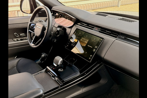 Land Rover Range Rover Sport 3.0 P460e Dynamic SE PHEV 23" URBAN | PANO | BLACK PACK | NL AUTO