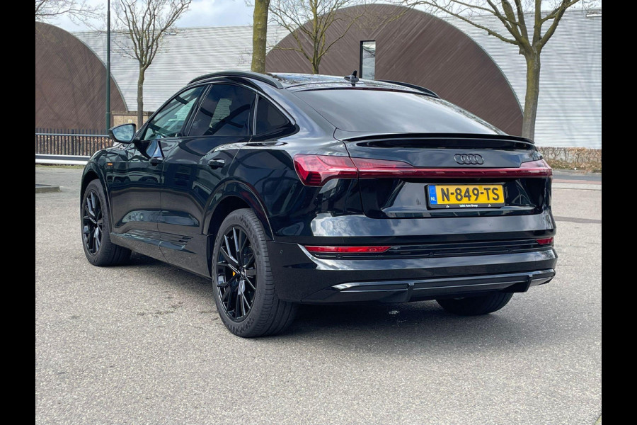 Audi e-tron Sportback 55 quattro S edition 95 kWh VAN € 39.900,- VOOR € 36.877,- UW LENTEVOORDEEL  € 3.023,-! | SOH 95% | S LINE BLACKLINE  | B&O AUDIO | ADAPTIVE CRUISE | 360 CAMERA | KEYLESS ENTRY