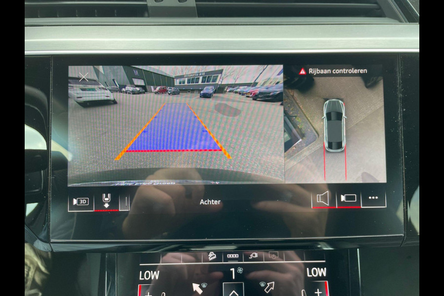 Audi e-tron Sportback 55 quattro S edition 95 kWh VAN € 39.900,- VOOR € 36.877,- UW LENTEVOORDEEL  € 3.023,-! | SOH 95% | S LINE BLACKLINE  | B&O AUDIO | ADAPTIVE CRUISE | 360 CAMERA | KEYLESS ENTRY