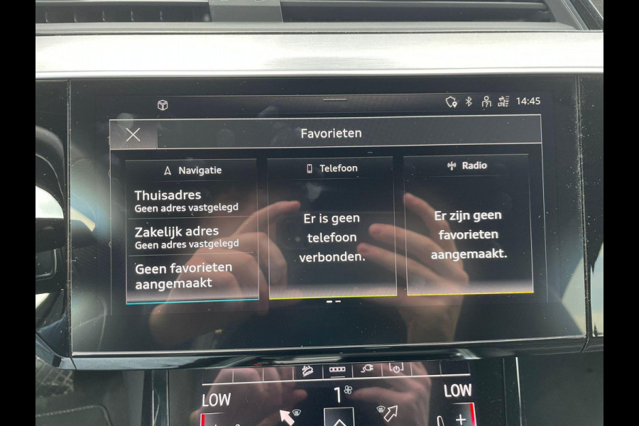 Audi e-tron Sportback 55 quattro S edition 95 kWh VAN € 39.900,- VOOR € 36.877,- UW LENTEVOORDEEL  € 3.023,-! | SOH 95% | S LINE BLACKLINE  | B&O AUDIO | ADAPTIVE CRUISE | 360 CAMERA | KEYLESS ENTRY