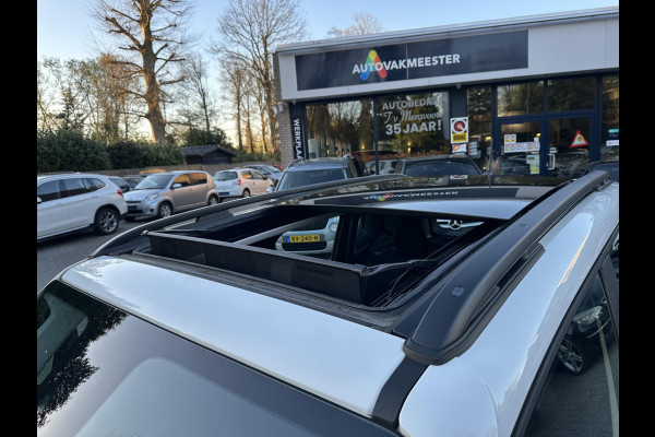 Jeep Renegade 1.4 MultiAir 170PK Automaat AWD Limited Black Line Panorama|Navi|Camera|Xenon|Keyless