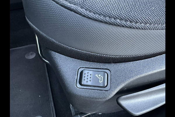 Jeep Renegade 1.4 MultiAir 170PK Automaat AWD Limited Black Line Panorama|Navi|Camera|Xenon|Keyless