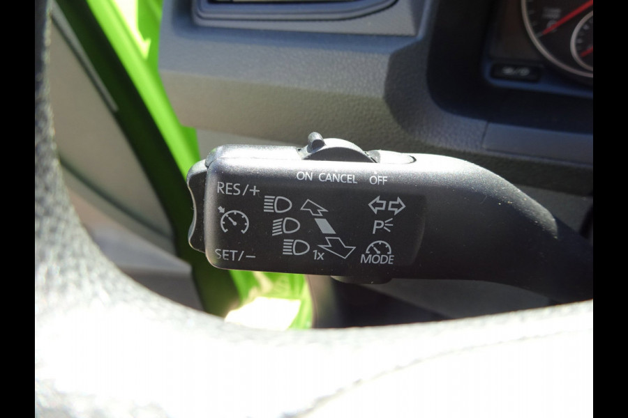 Volkswagen Caddy 2.0 TDI L2H1 BMT Maxi AIRCO NAVIGATIE CRUISE CONTROL ETC