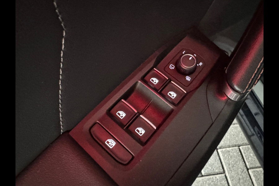 CUPRA Formentor 1.4 e-Hybrid VZ Copper Edition Pano|Kuip|VOL