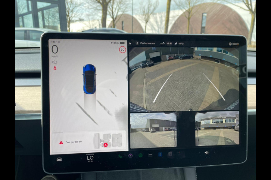 Tesla Model Y Long Range AWD 75 kWh VAN: 34.900,- VOOR: 32.877,- UW LENTEVOORDEEL: 3.023,- | RIJKLAARPRIJS INCL. 12MND BOVAG | TREKHAAK | SOH 95% |