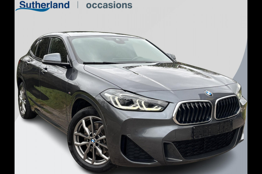 BMW X2 xDrive25e M Sport | 220pk |  Panoramadak | M pakket |  Achteruitrijcamera | Leder | Sportstoelen | Head Up Display