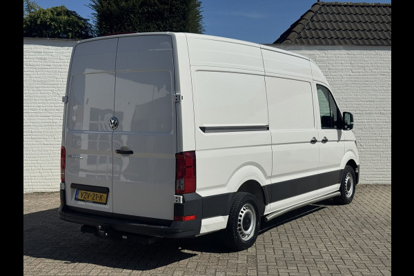 Volkswagen Crafter 35 2.0 TDI L3H3 Comfort Navigatie Carplay DAB All season banden Trekhaak Lat om lat