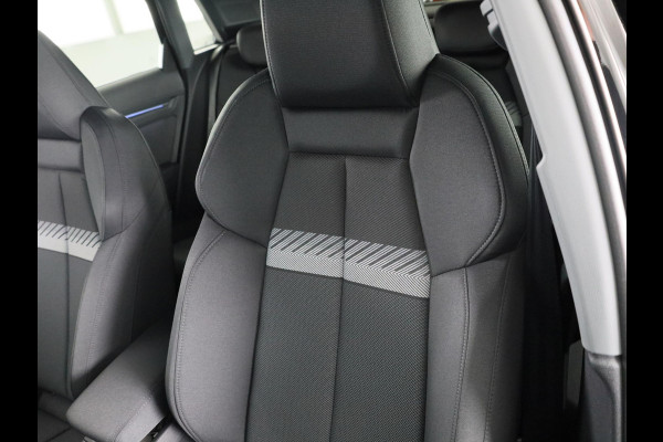 Audi A3 Sportback 40 TFSI e Advanced edition 204pk | Navigatie | Parkeercamera | Adaptieve cruise controle | Apple carplay-/ Android Auto | Verlengde garantie