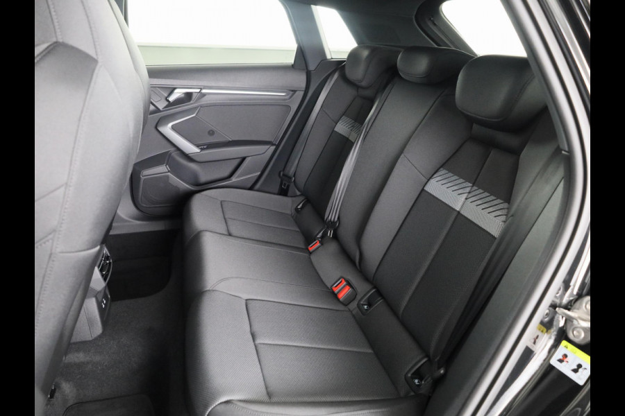 Audi A3 Sportback 40 TFSI e Advanced edition 204pk | Navigatie | Parkeercamera | Adaptieve cruise controle | Apple carplay-/ Android Auto | Verlengde garantie