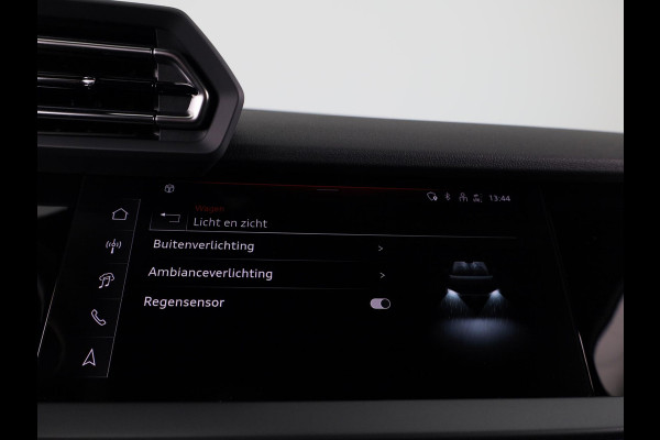 Audi A3 Sportback 40 TFSI e Advanced edition 204pk | Navigatie | Parkeercamera | Adaptieve cruise controle | Apple carplay-/ Android Auto | Verlengde garantie