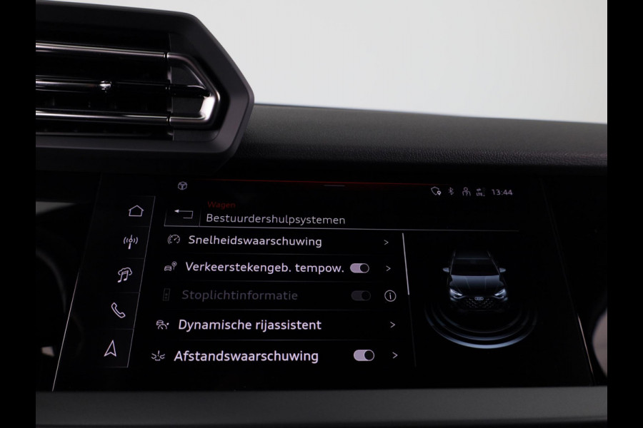 Audi A3 Sportback 40 TFSI e Advanced edition 204pk | Navigatie | Parkeercamera | Adaptieve cruise controle | Apple carplay-/ Android Auto | Verlengde garantie